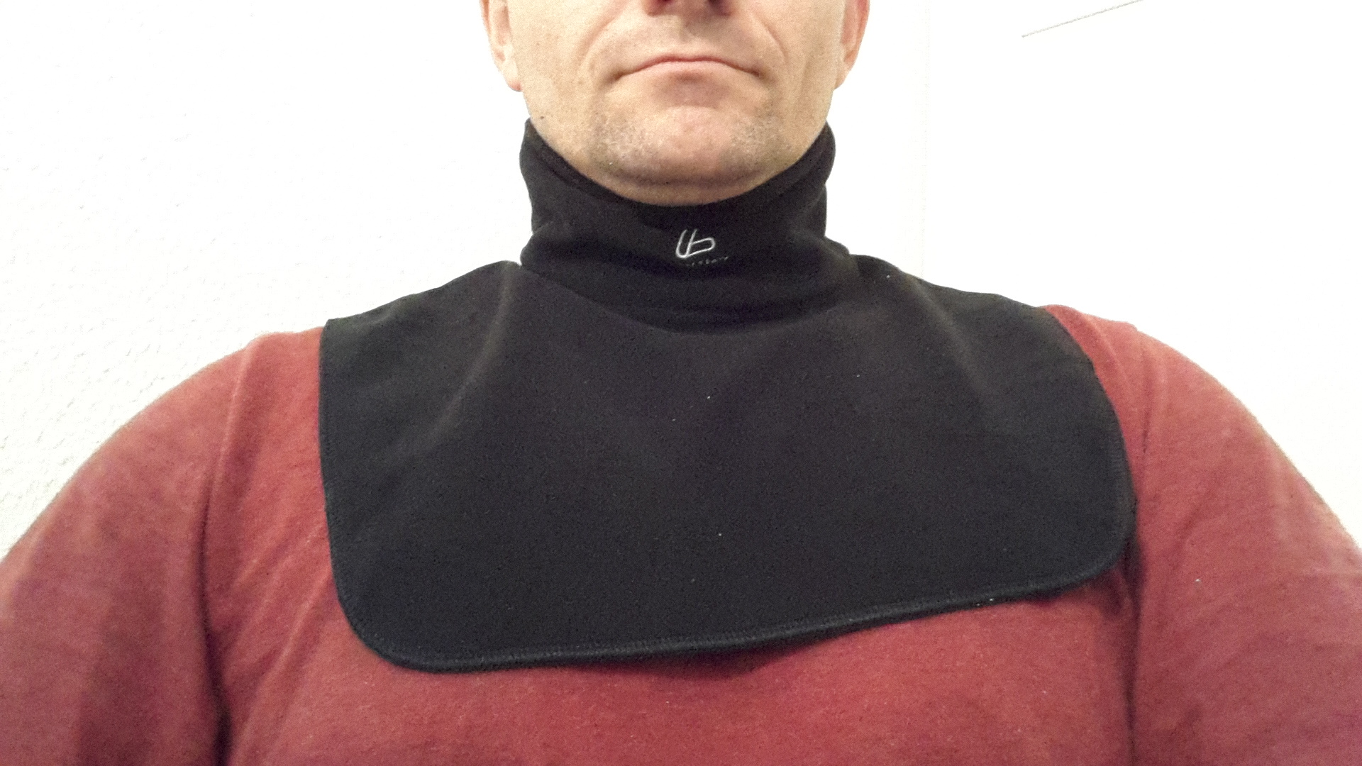 Loeffler LÖFFLER Halskrause 09876 - Schal 4 20161021_212304.jpg