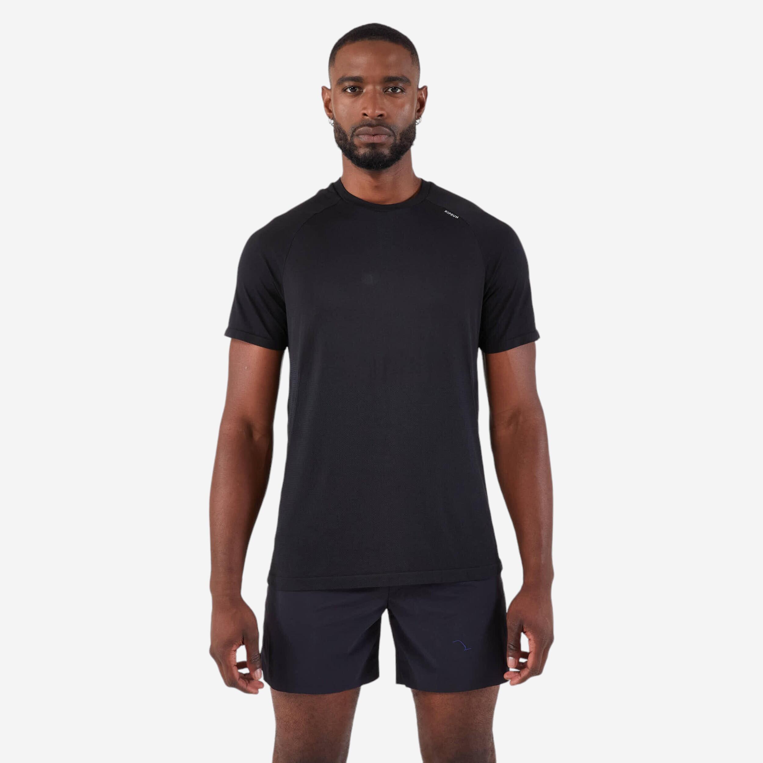 Laufshirt kurzarm Herren nahtlos - Run 500 Komfort schwarz