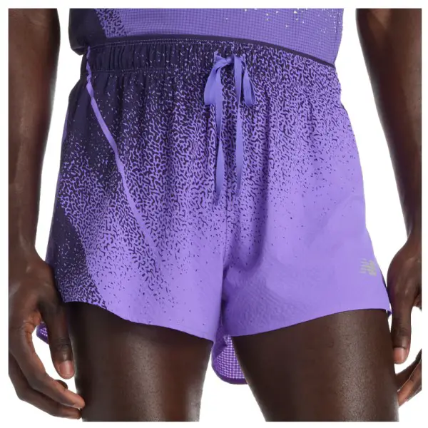 New Balance - RC Ultra Light Printed Short 3'' - Laufshorts Gr S lila