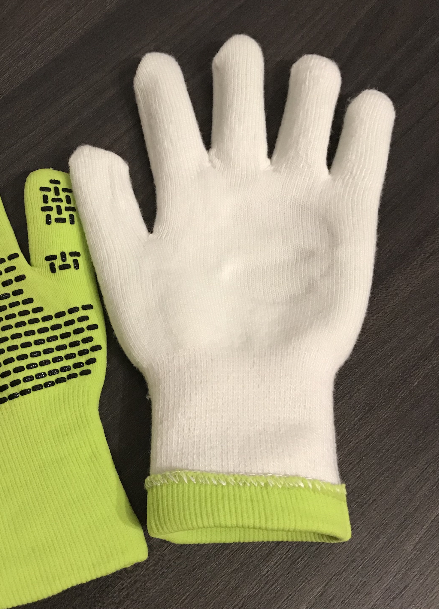 Showers Pass Handschuhe