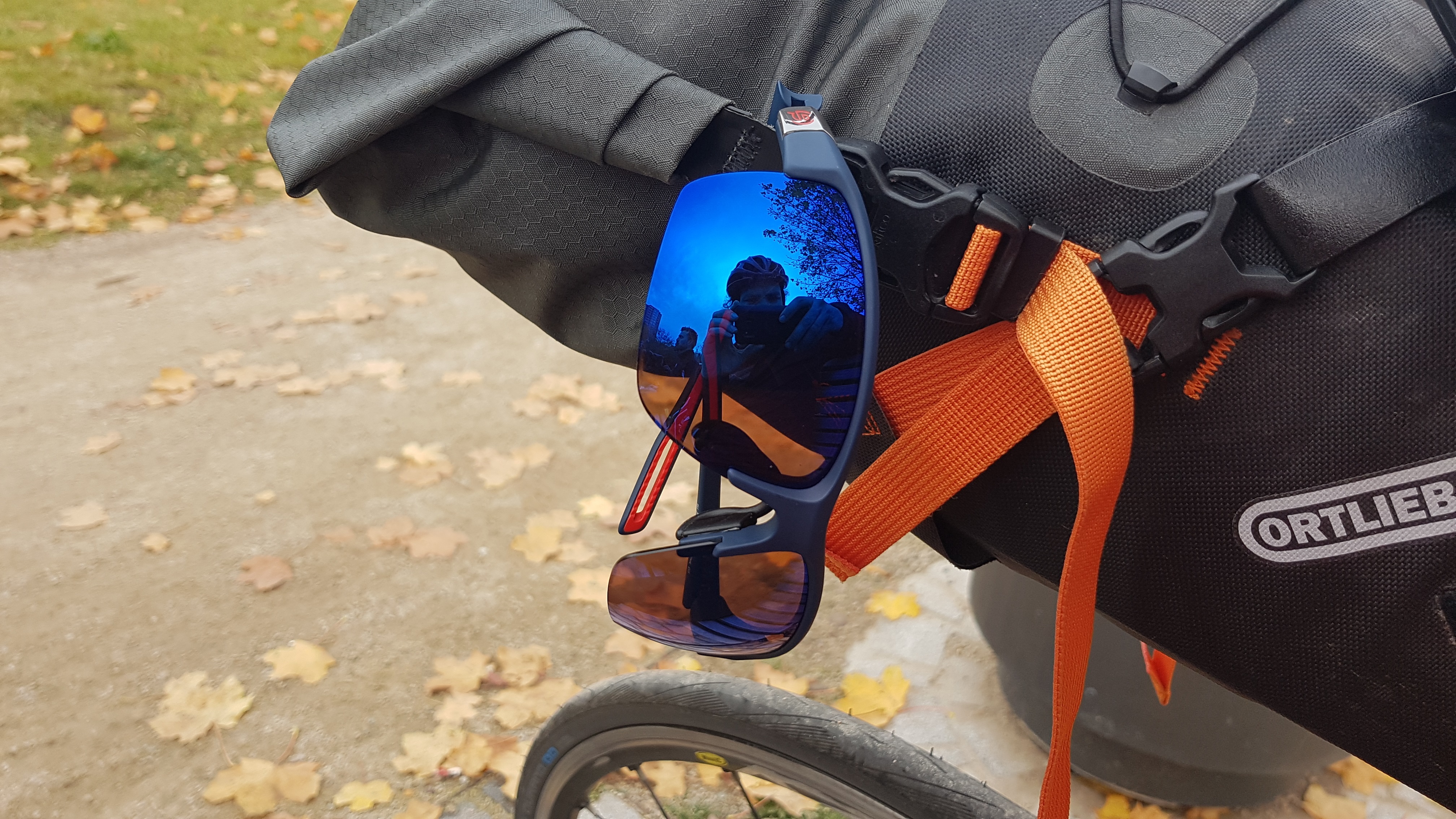 Brille an der Arschrakete