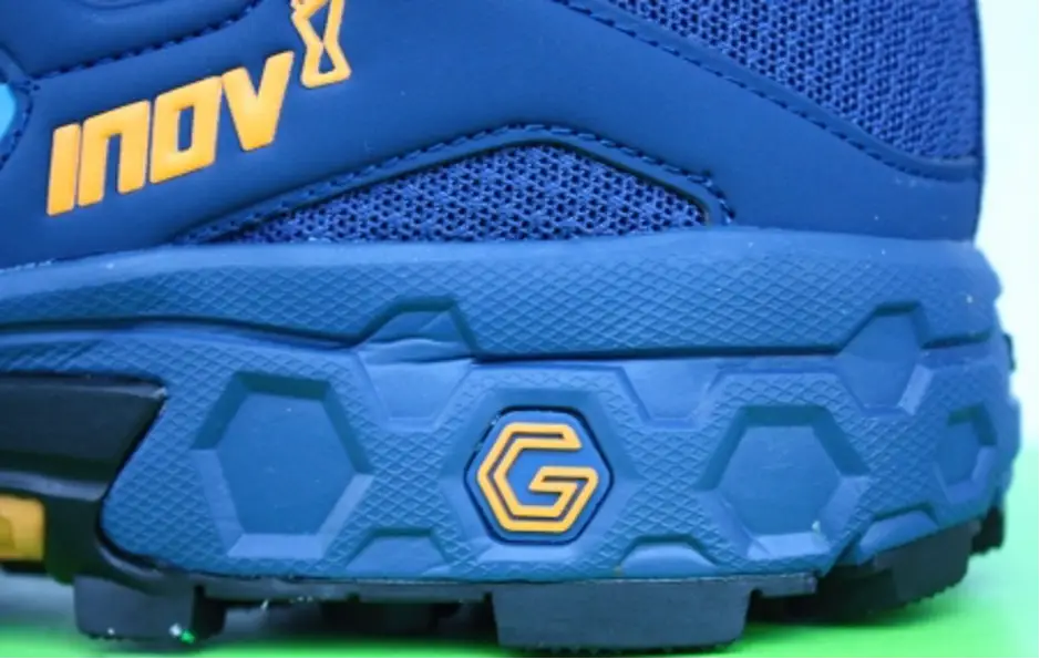 Laufschuh INOV-8 Roclite Ultra G 320