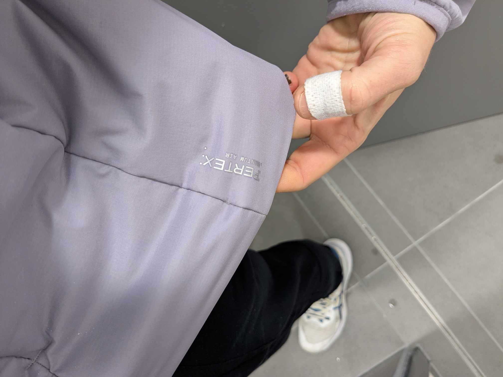 Man sieht das Material 