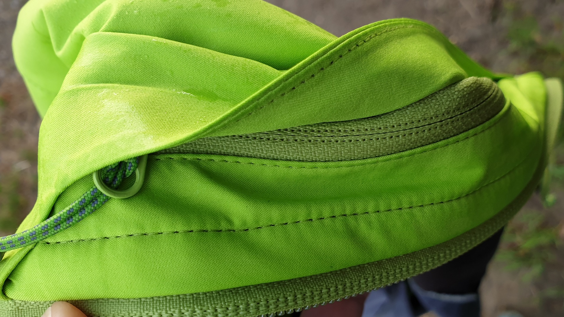 Ultimate V Light SO Hooded
