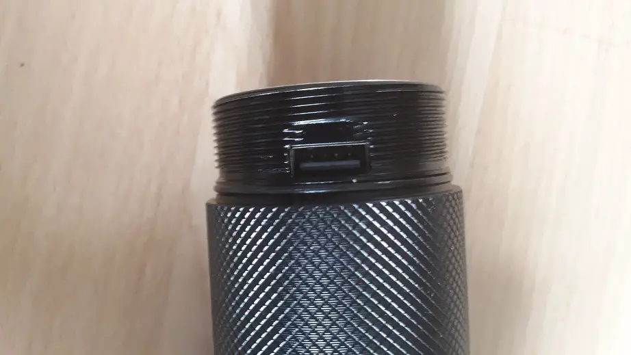 USB