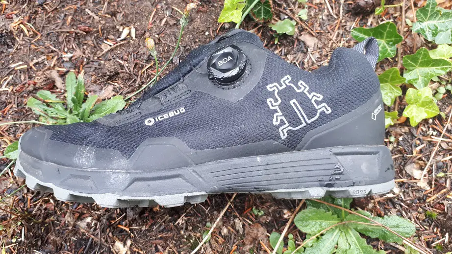 Schuh Seite