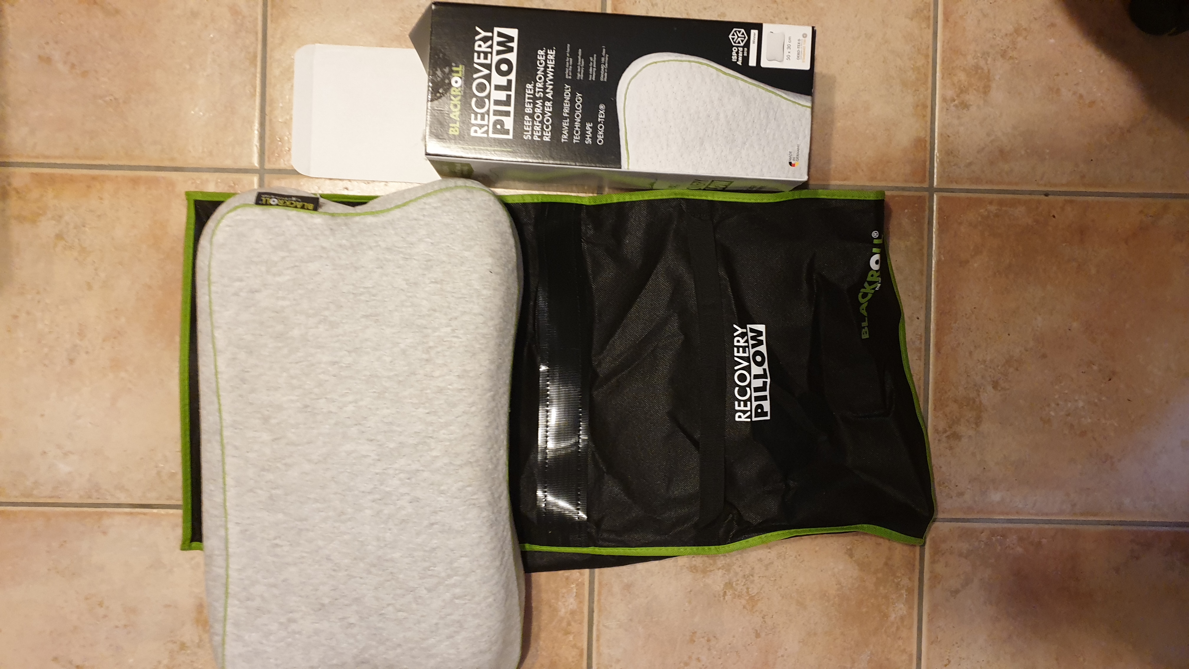 Black Roll Recovery Pillow