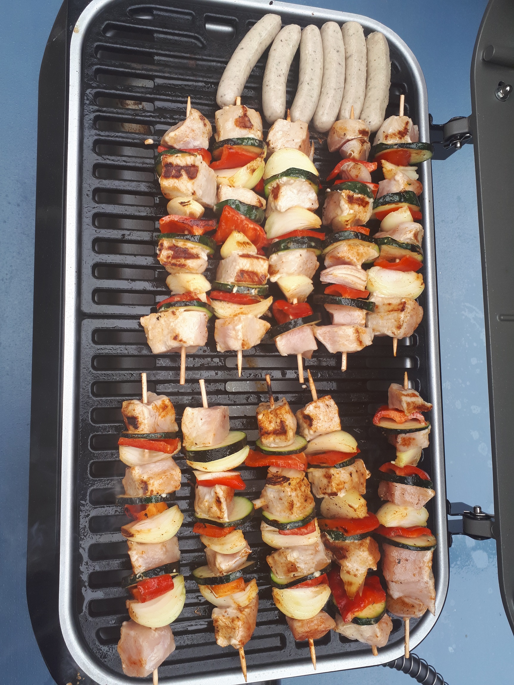 CAMPINGAZ Attitude 2go CV - Gasgrill Spieß