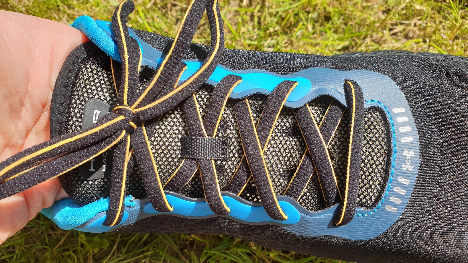 Under Armour - Hovr Machina 2