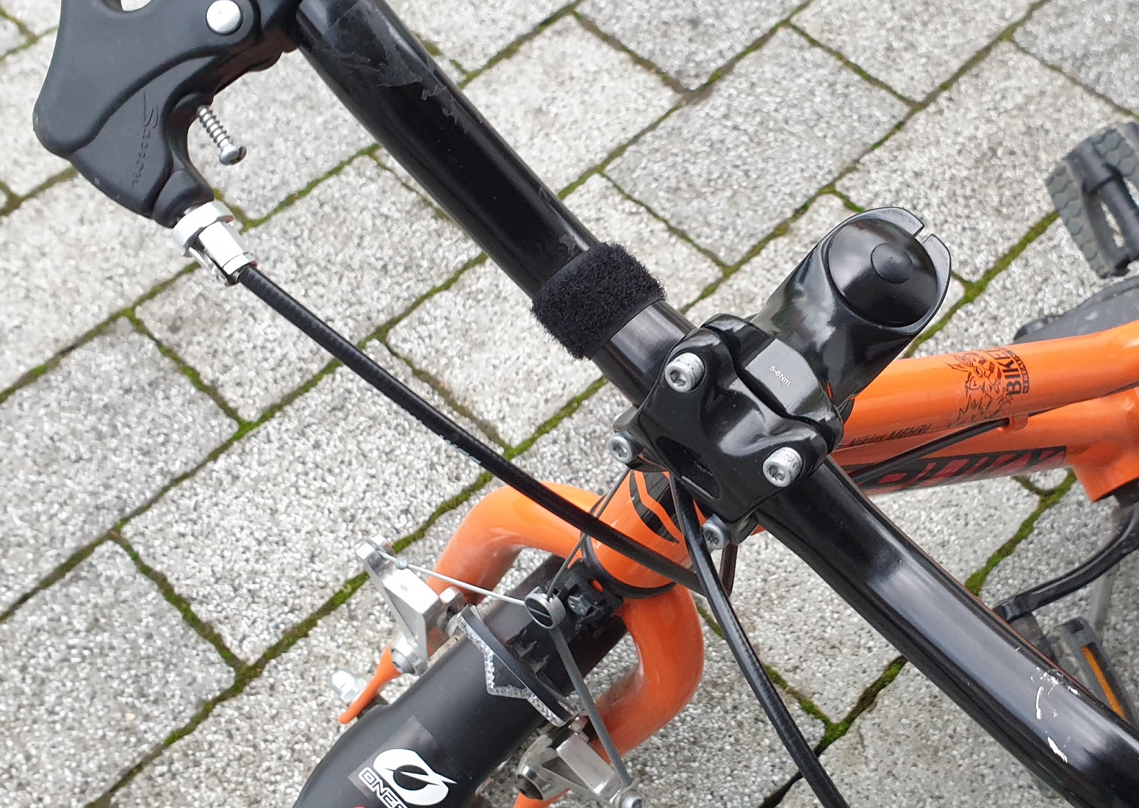 DISTEL - bikeZipper