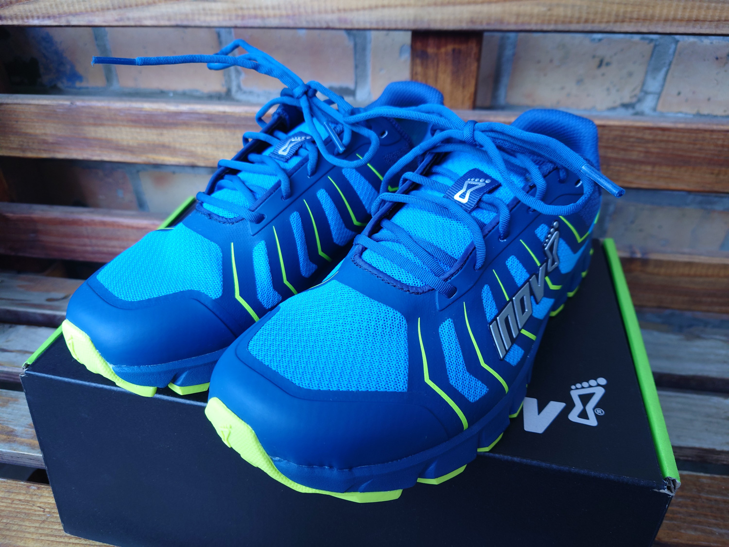 Schuhe neu