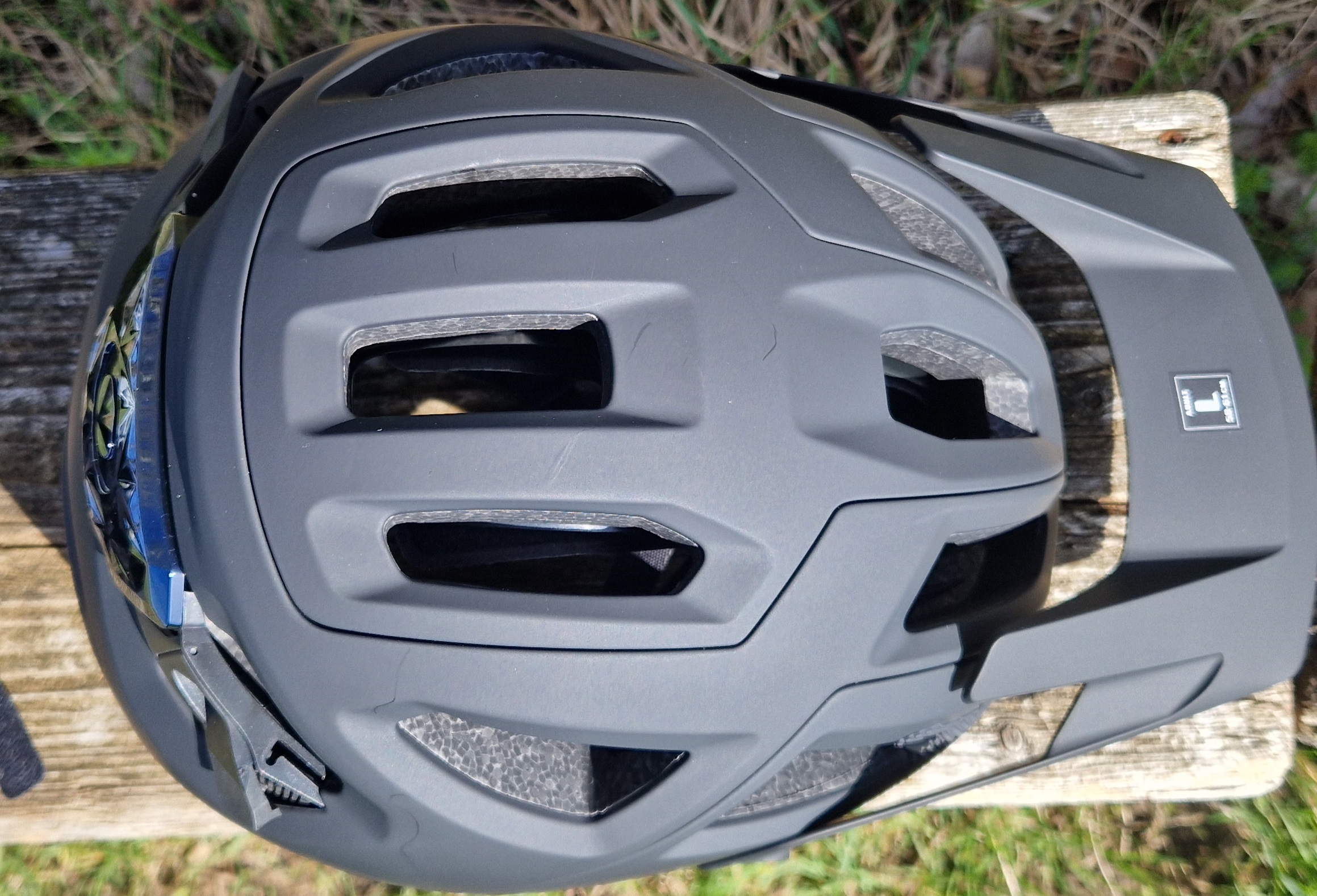 Oakley - DRT5
