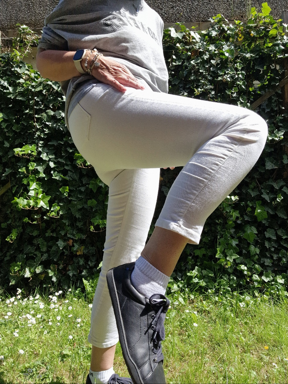 Ich habe den Schuh immer nur mit Socken getragen, die ich es nicht mag, in einem Lederschuh Barfuß zu laufen.