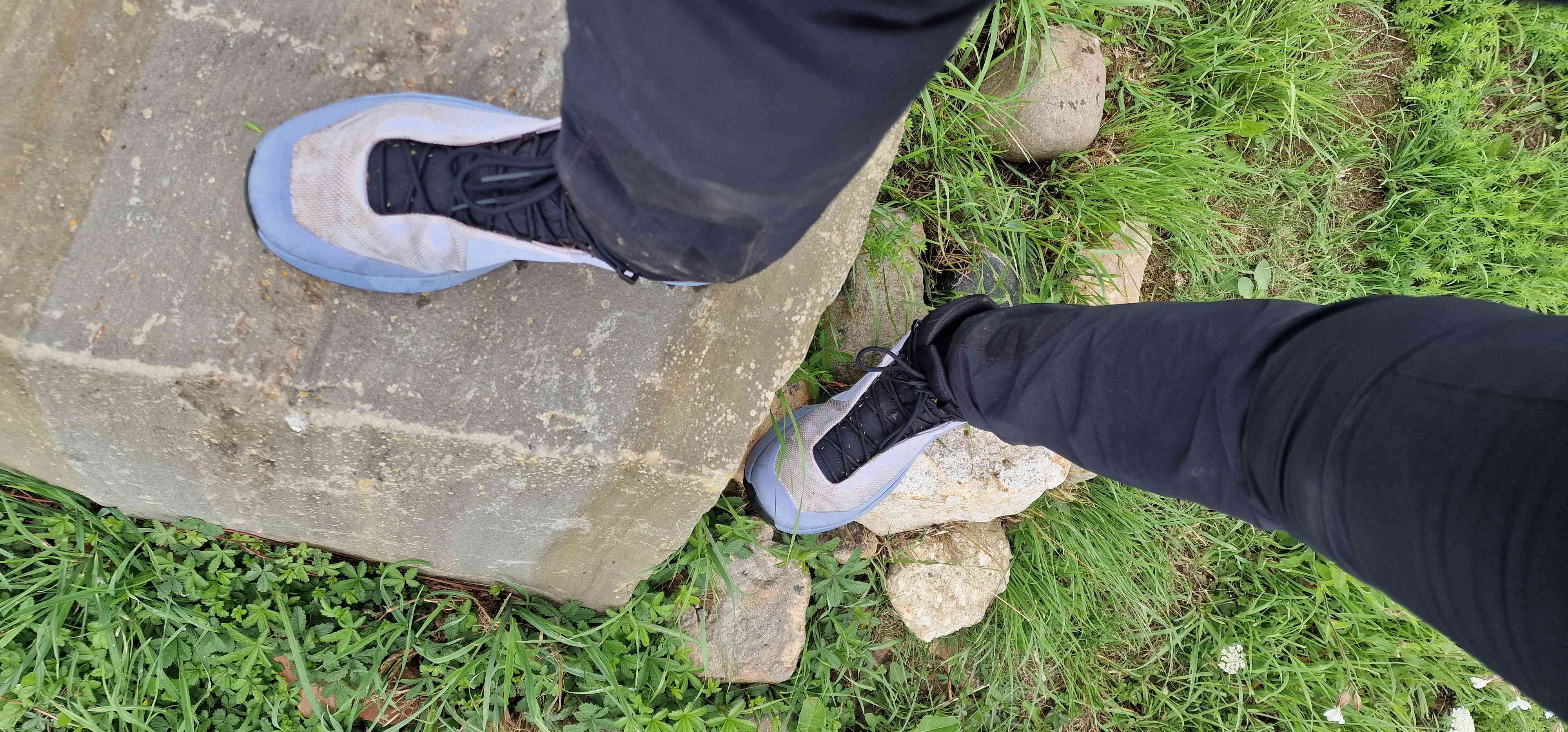 Der Hersteller legt wert auf hohe Qualität, das merkt man dem Schuh sofort an.