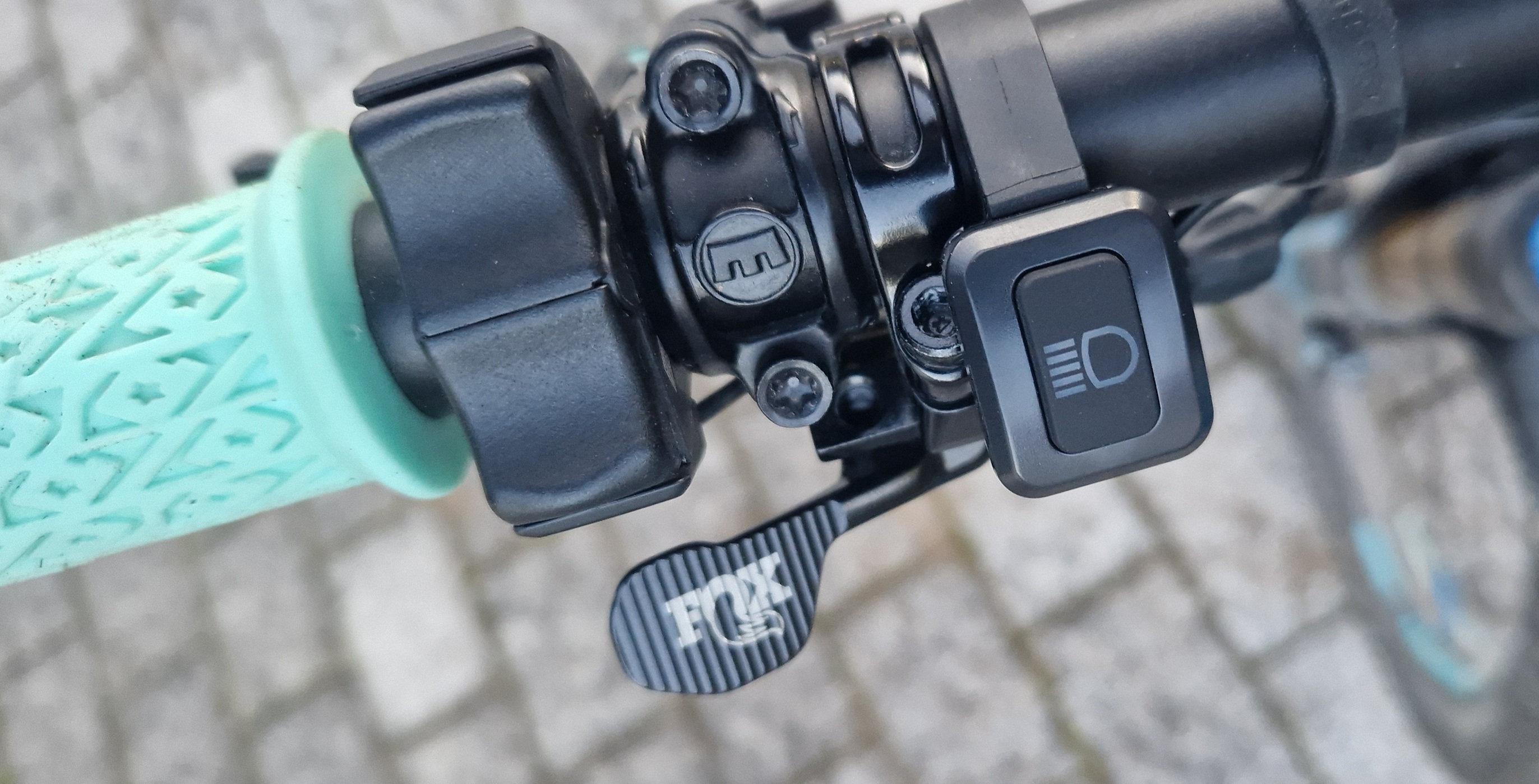 Trelock - Lighthammer Pro 250
