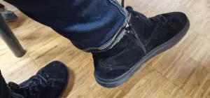 Auch warme Innenräume mag der Winterschuh aus Naturmaterial.