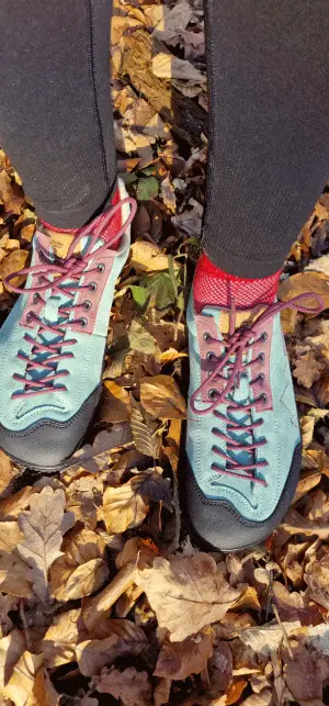 Doghammer- eine Barfußschuh für alle Untergründe.