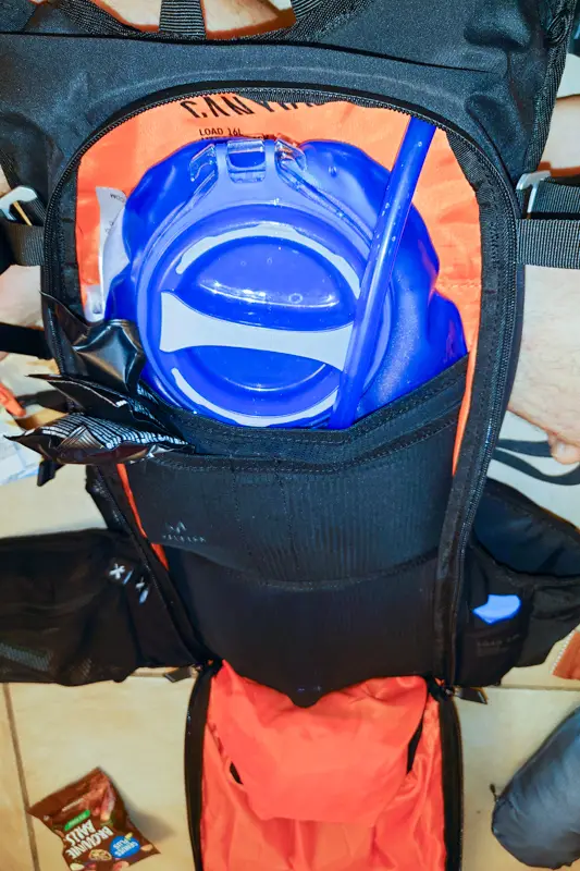gepackt mit Trinkblase