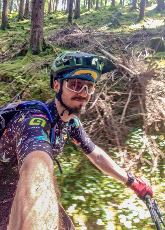 Der kompetente OUTSIDEstories-Test: Der Rudy Project Terraform MTB-, Enduro- und E-MTB-Helm