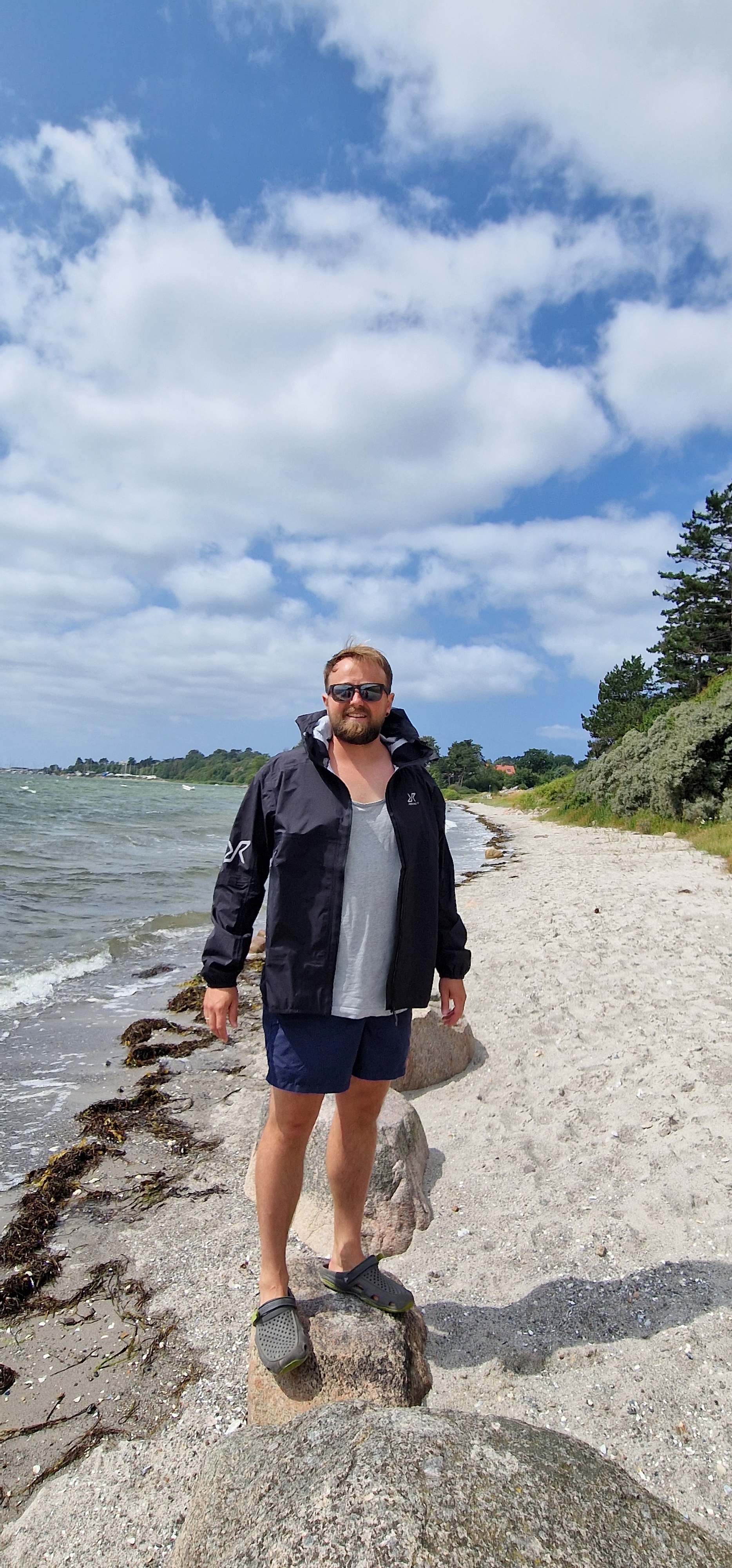 Der kompetente OUTSIDEstories-Test: Die Revolution Race Arcade 3L Lightweight Jacke