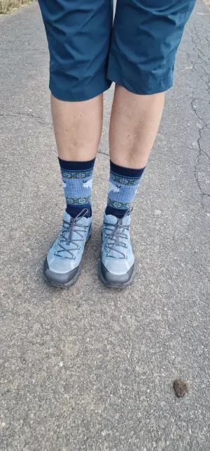 Der kompetente OUTSIDEstories-Test: Die Darn Tough Vanna Grizzle Wandersocken 