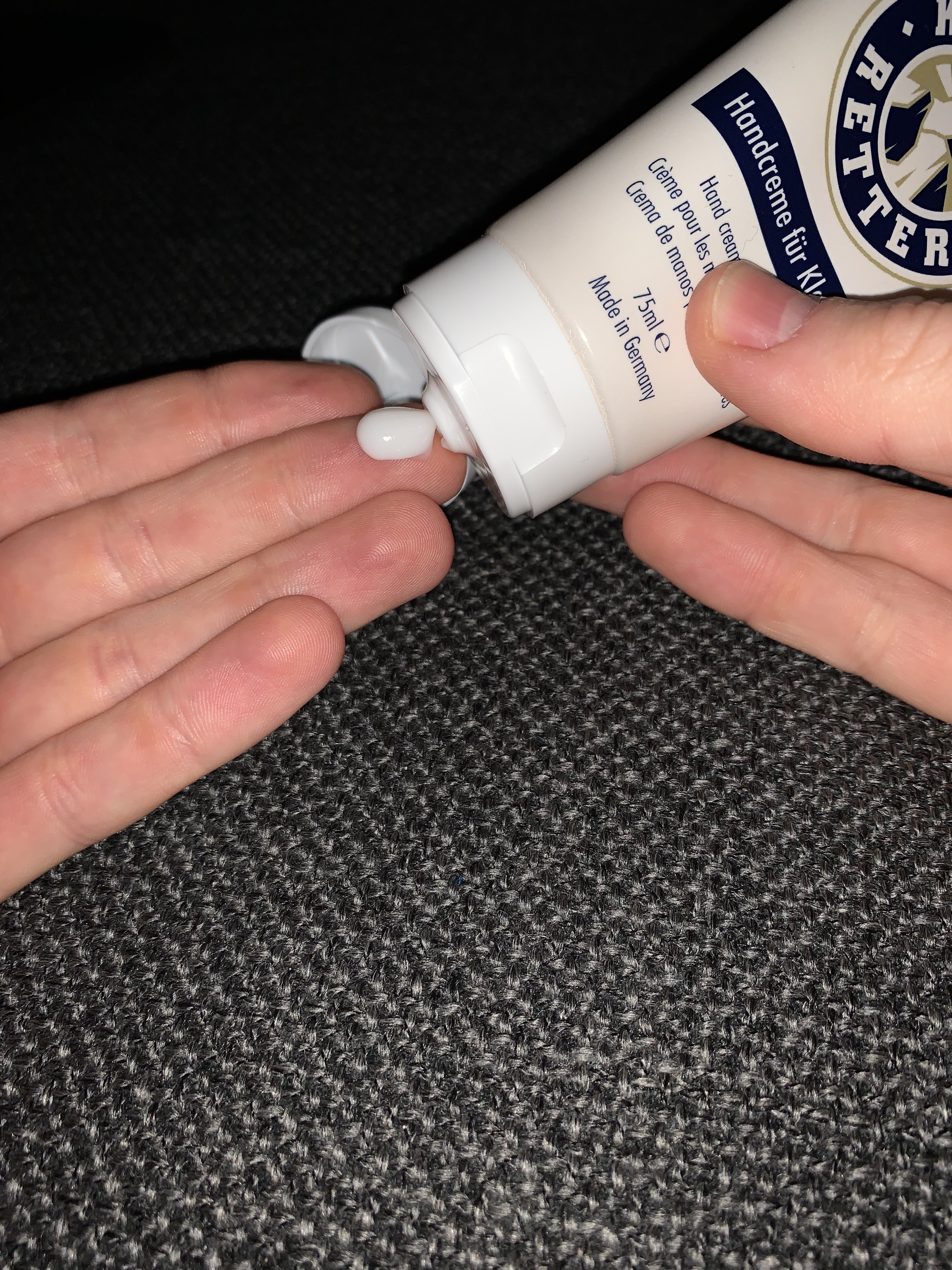 Tropfen auf der Hand