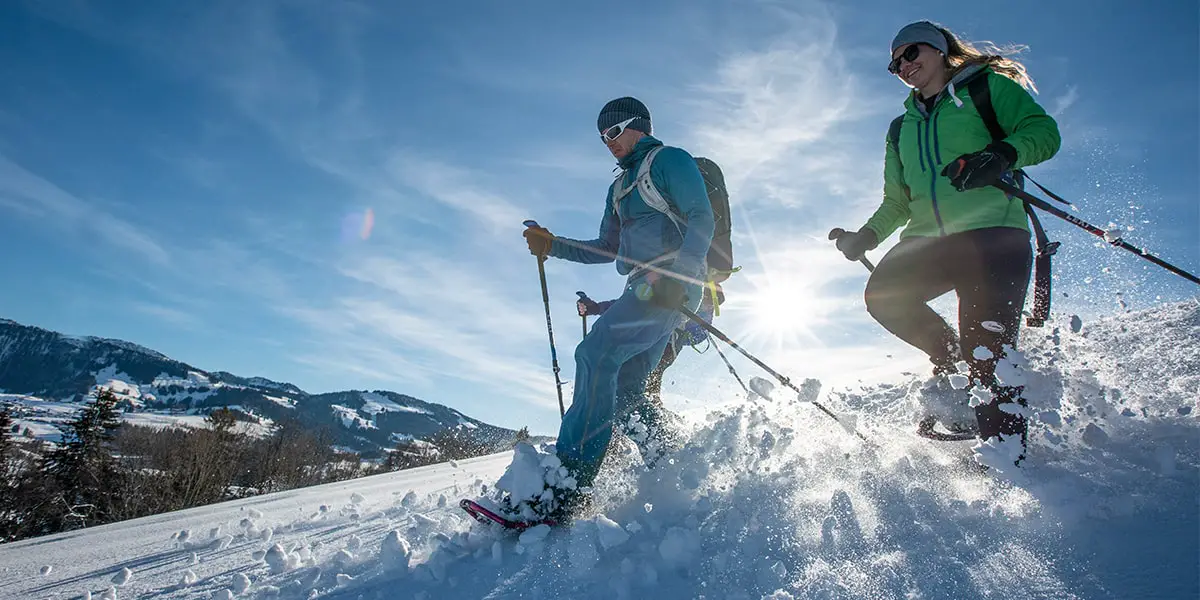 Schneeschuhwanderung im Allgäu - Wintertipps Oberstaufen