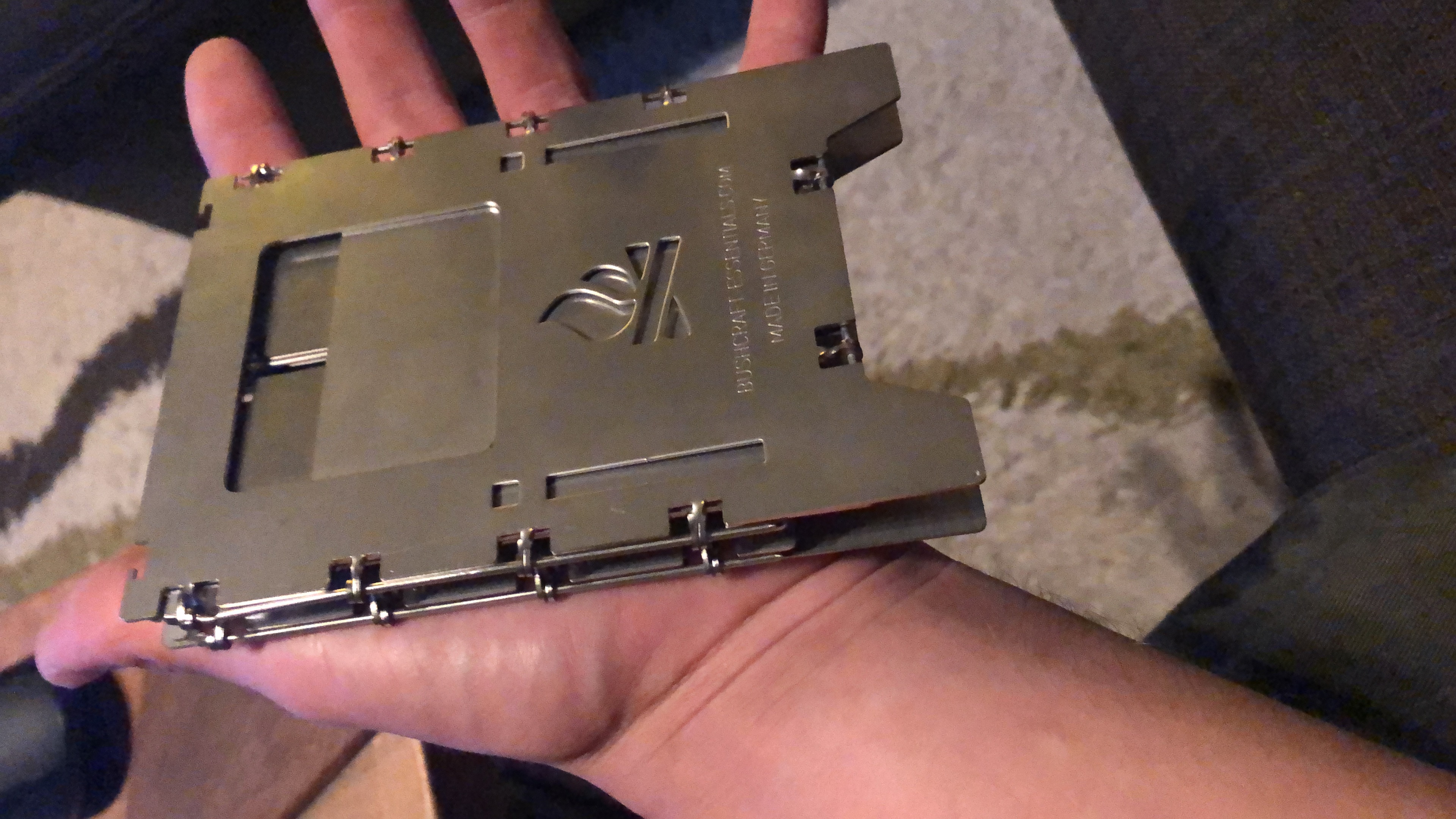 Bushbox LF gefaltet 