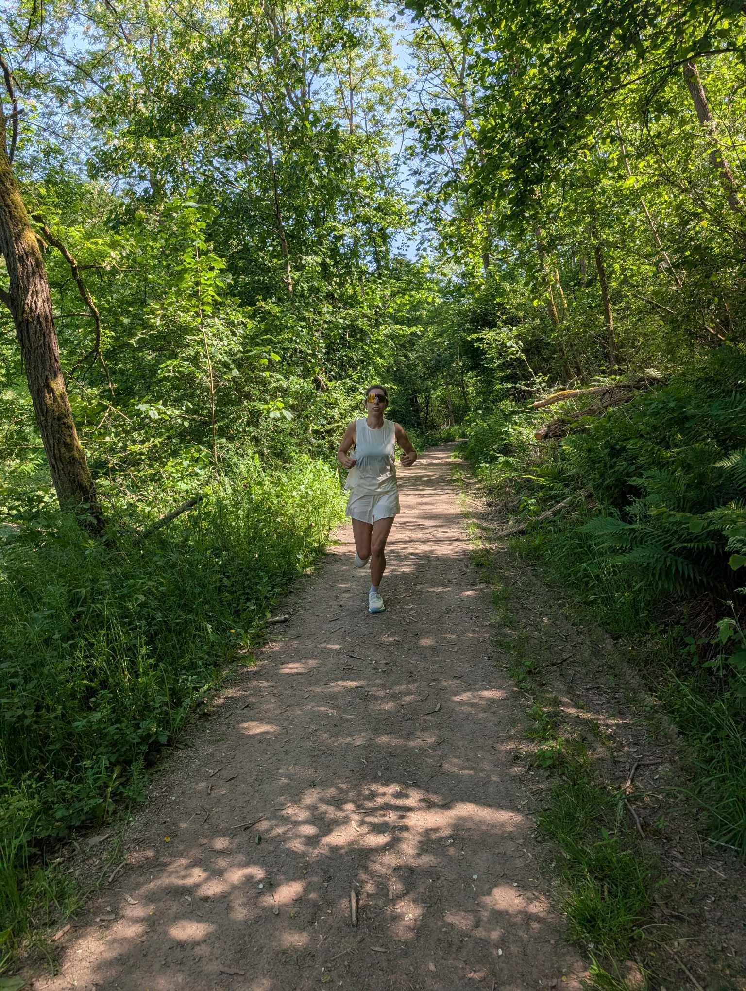 Der kompetente OUTSIDEstories-Test: leichtes Lauf-Top von H&M 