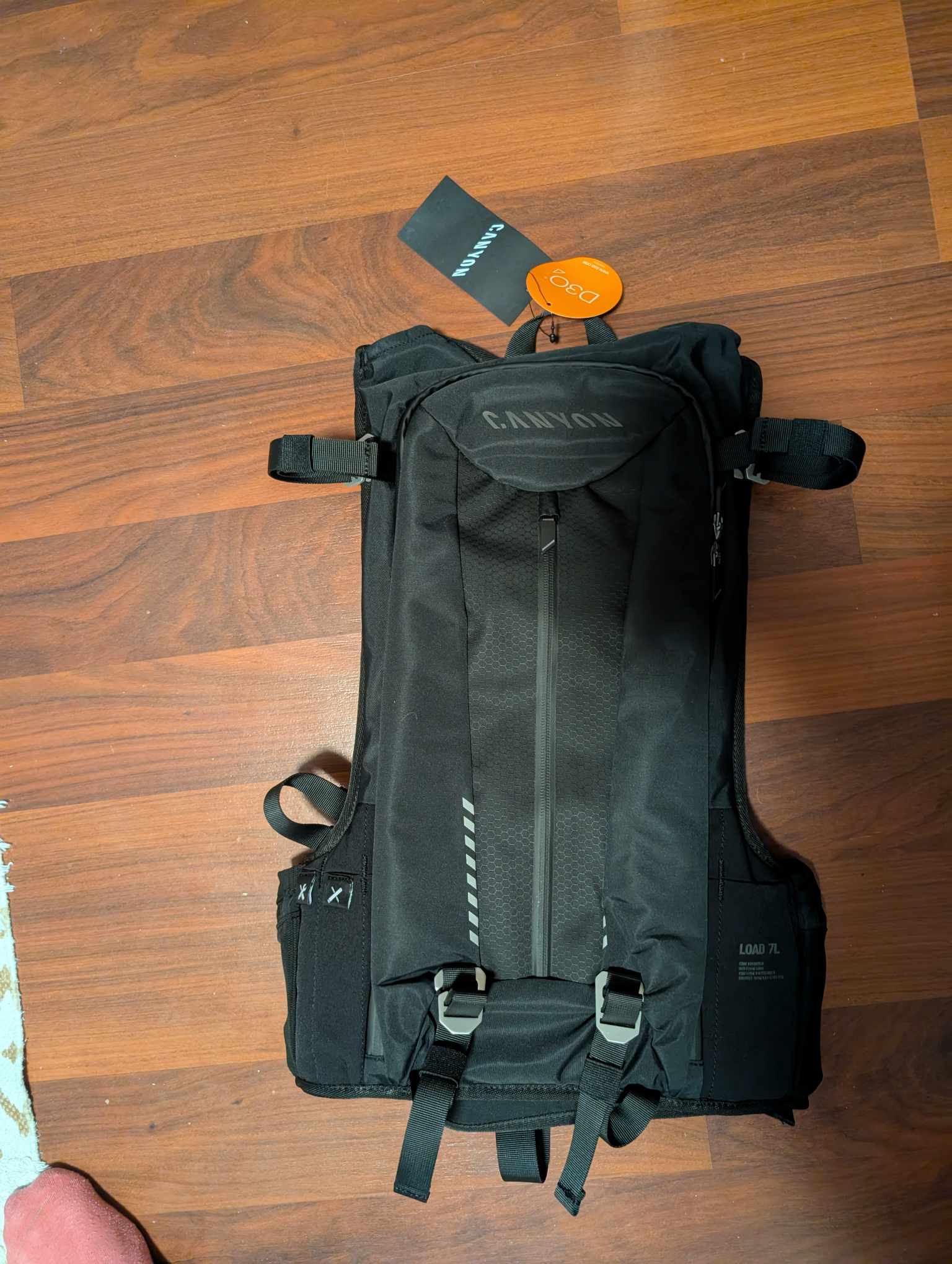 Man sieht den Rucksack 