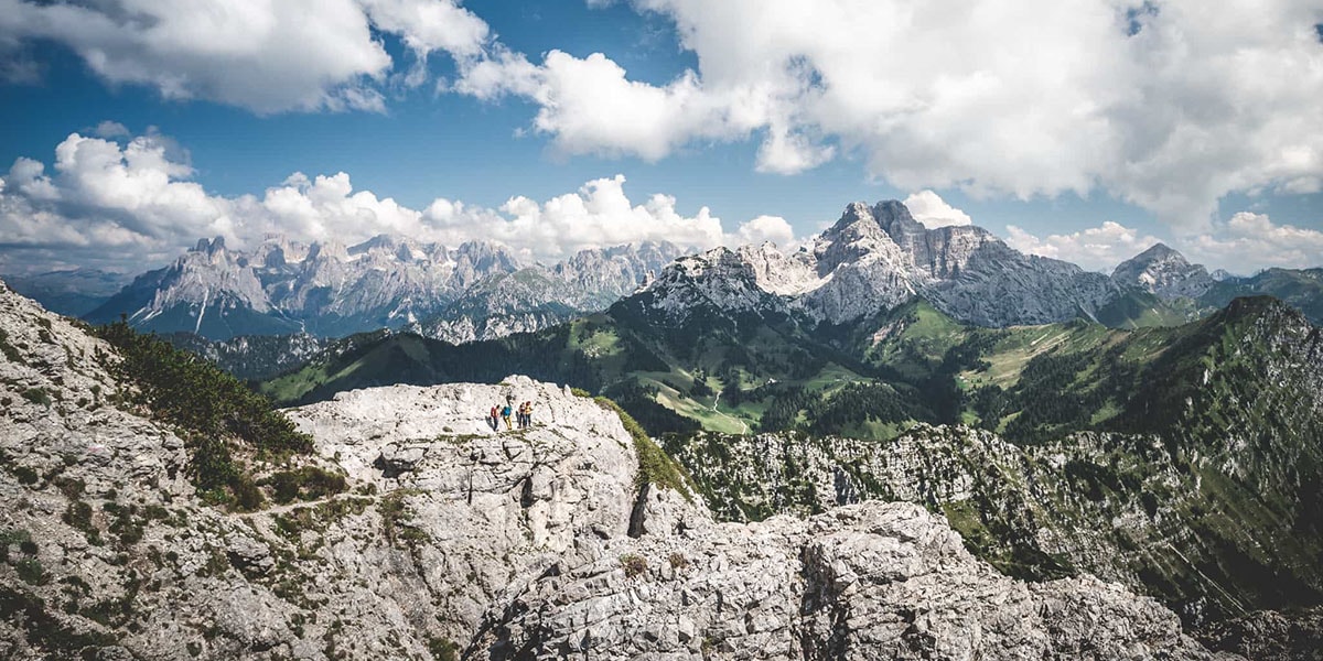 5_Einzelne Etappen des Höhenwegs verlangen dem Wanderer einiges ab. Die Alta Via Dolomiti Bellunese ist sicherlich nicht für jedermann geeignet_Belluneser Dolomiten_Lorenzo Kleinschmidt-min