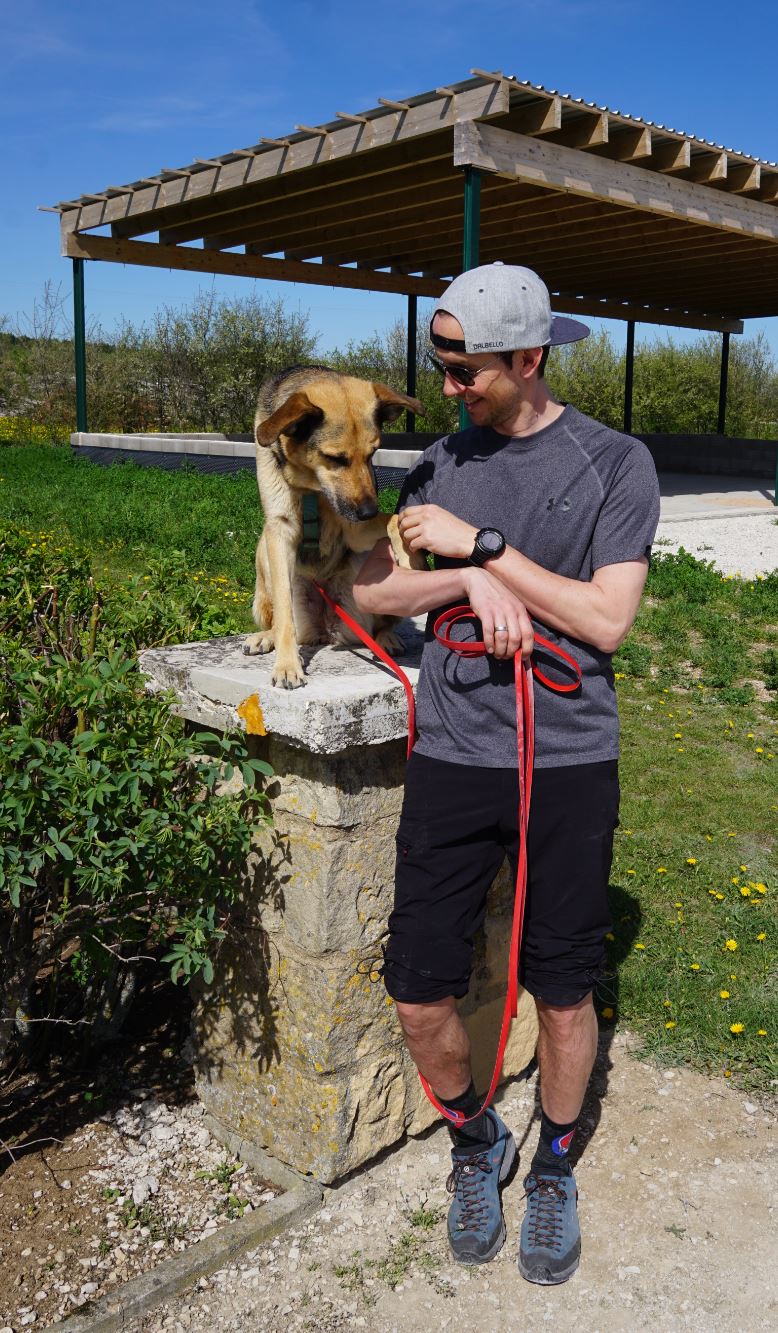 Posieren mit Hund