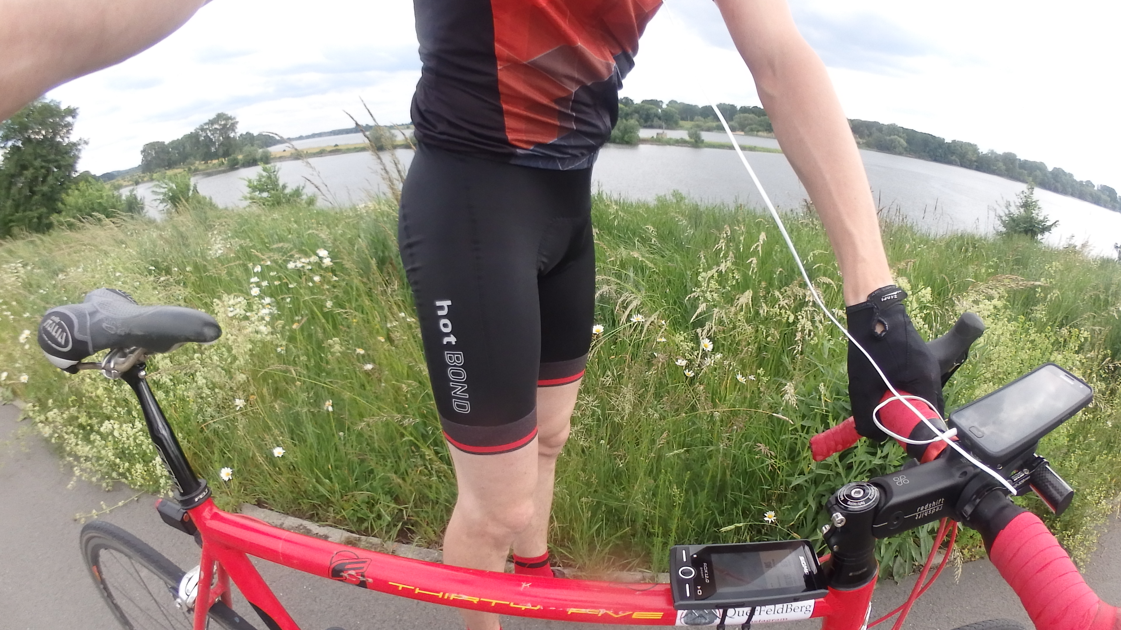 beim Training an der Elbe