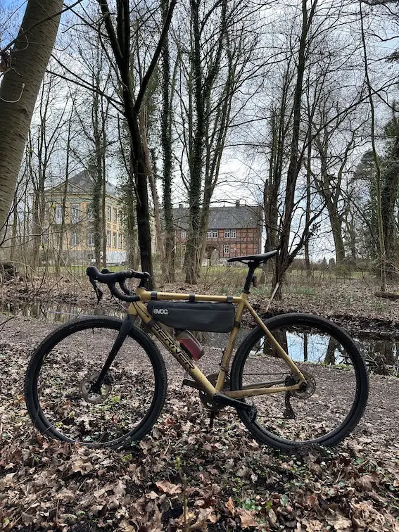 OUTSIDEstories Test: PIRELLI Cinturato Gravel H