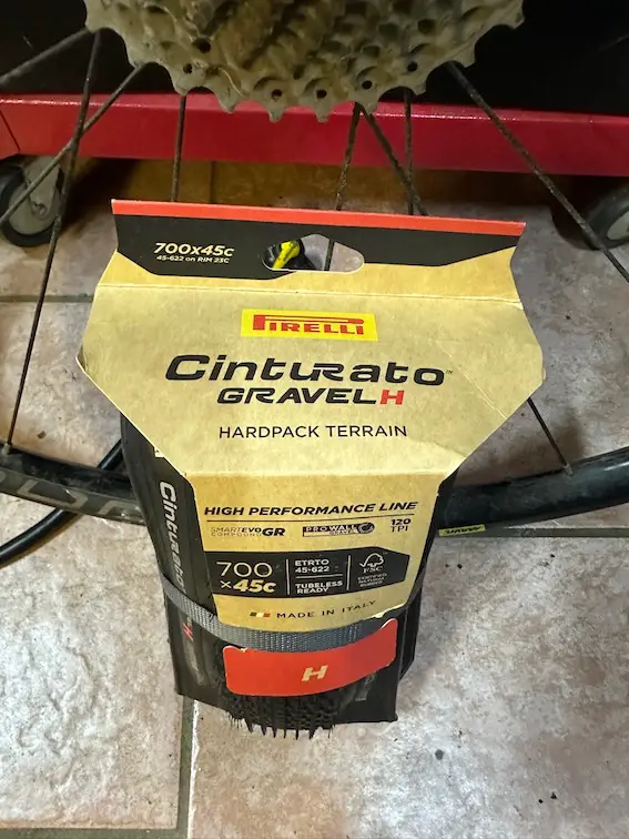 OUTSIDEstories Test: PIRELLI Cinturato Gravel H