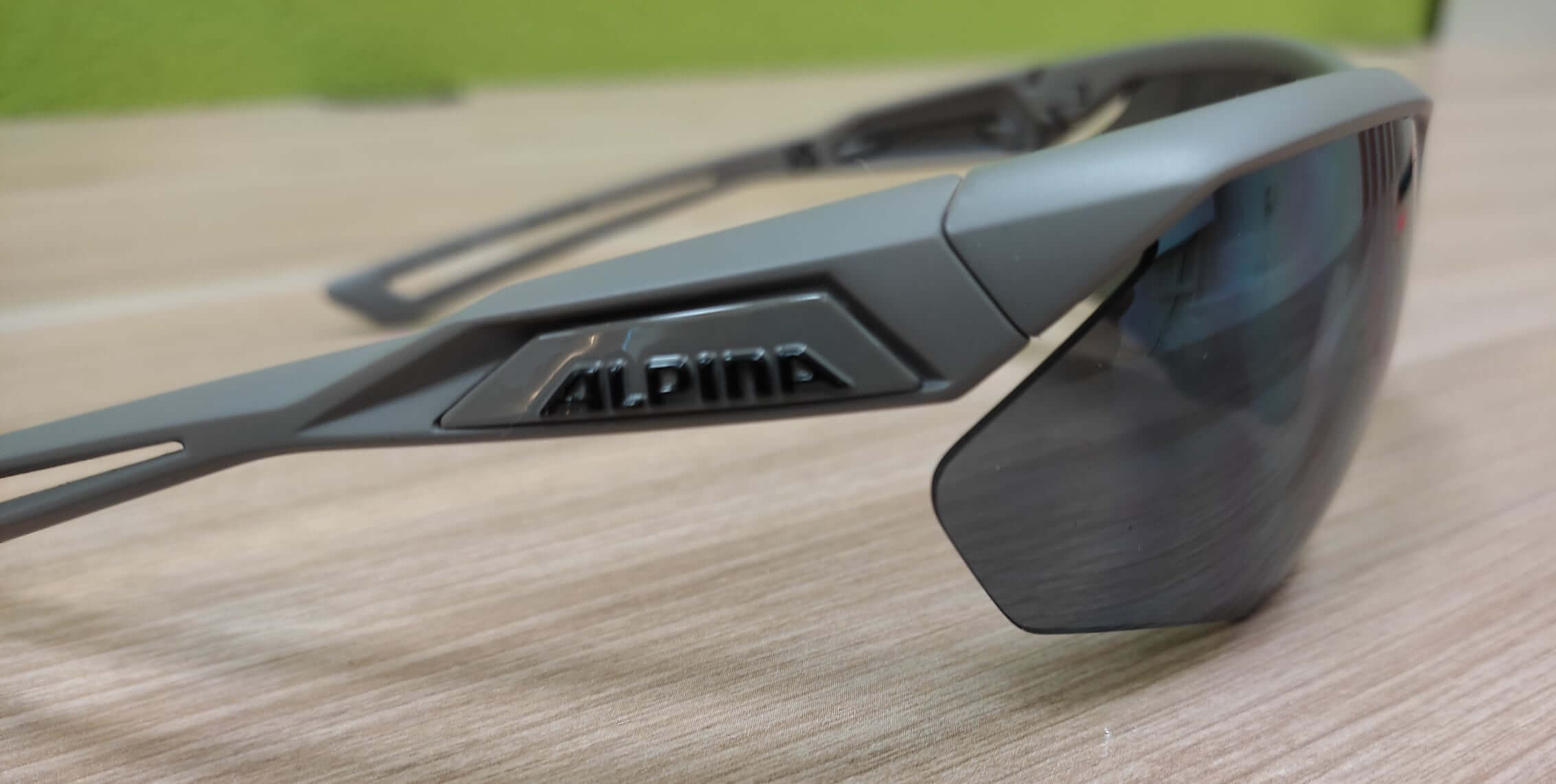Alpina Nylos HR 14