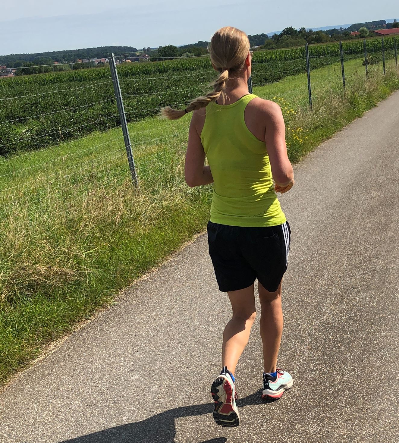 auf Asphalt unterwegs