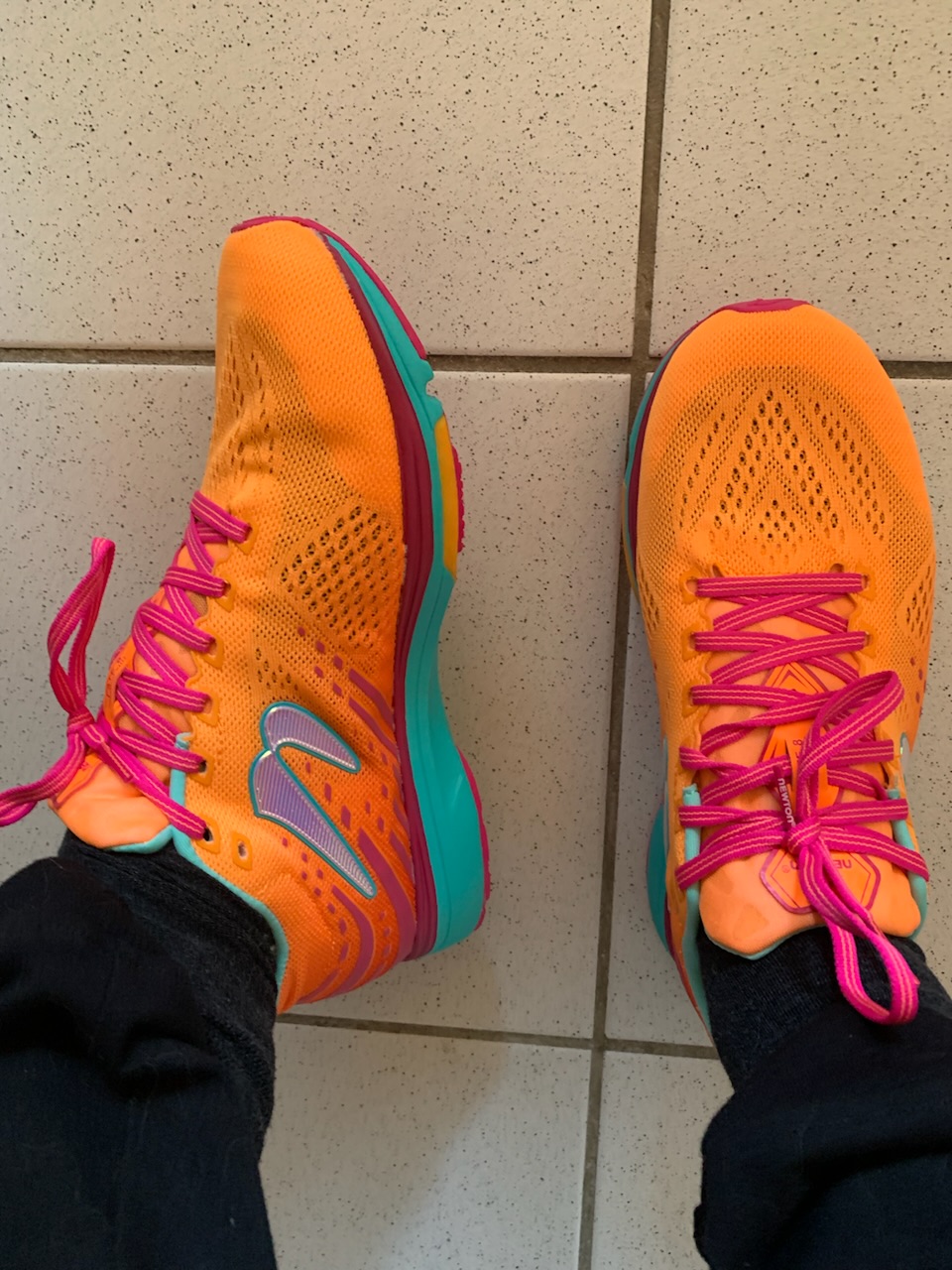 Schuhe bei anderem Licht