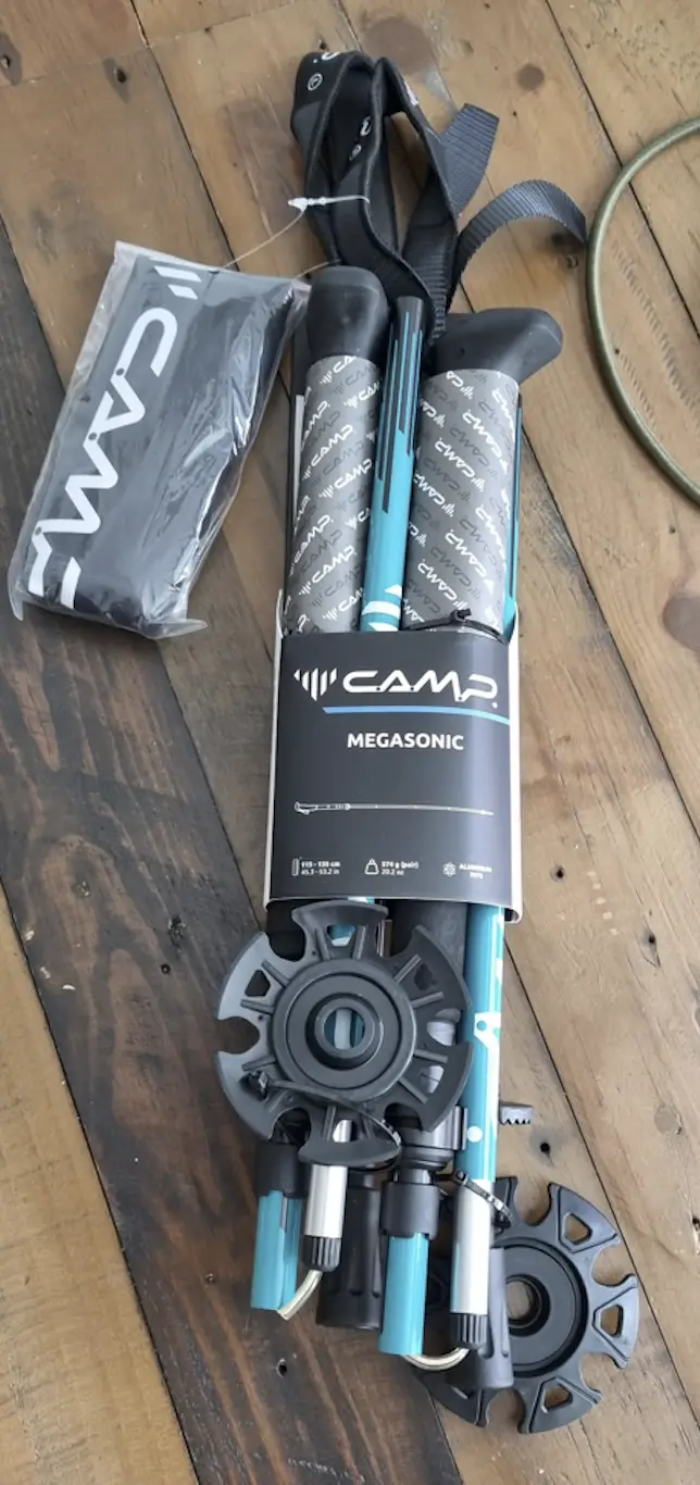 Stöcker in Verpackung.