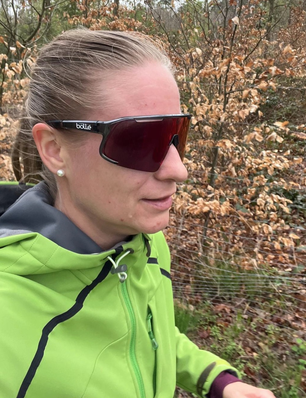 beim Joggen bei starker Bewölkung sehr dunkel getönt