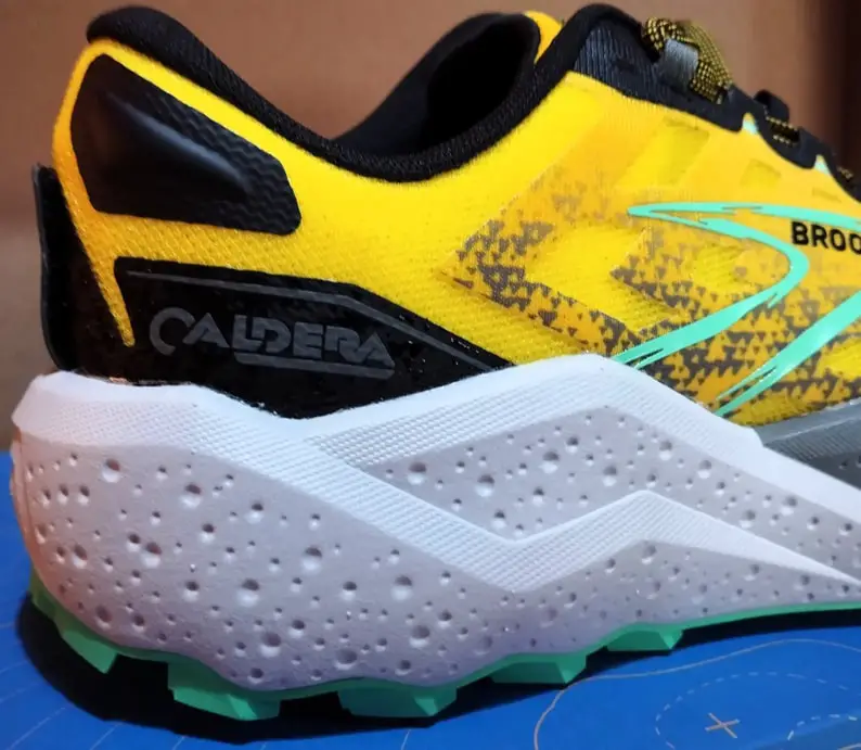 Brooks Caldera 7 Trailschuh 25