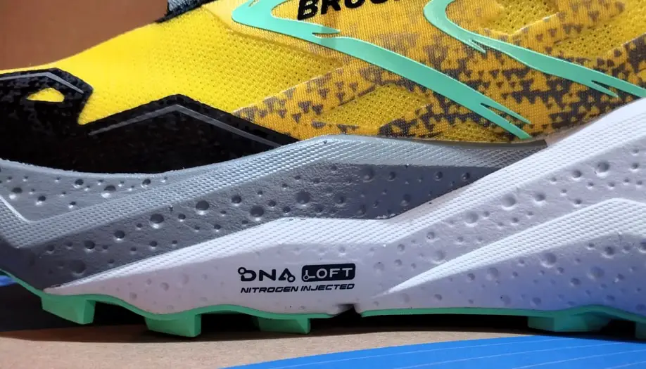 Brooks Caldera 7 Trailschuh 8
