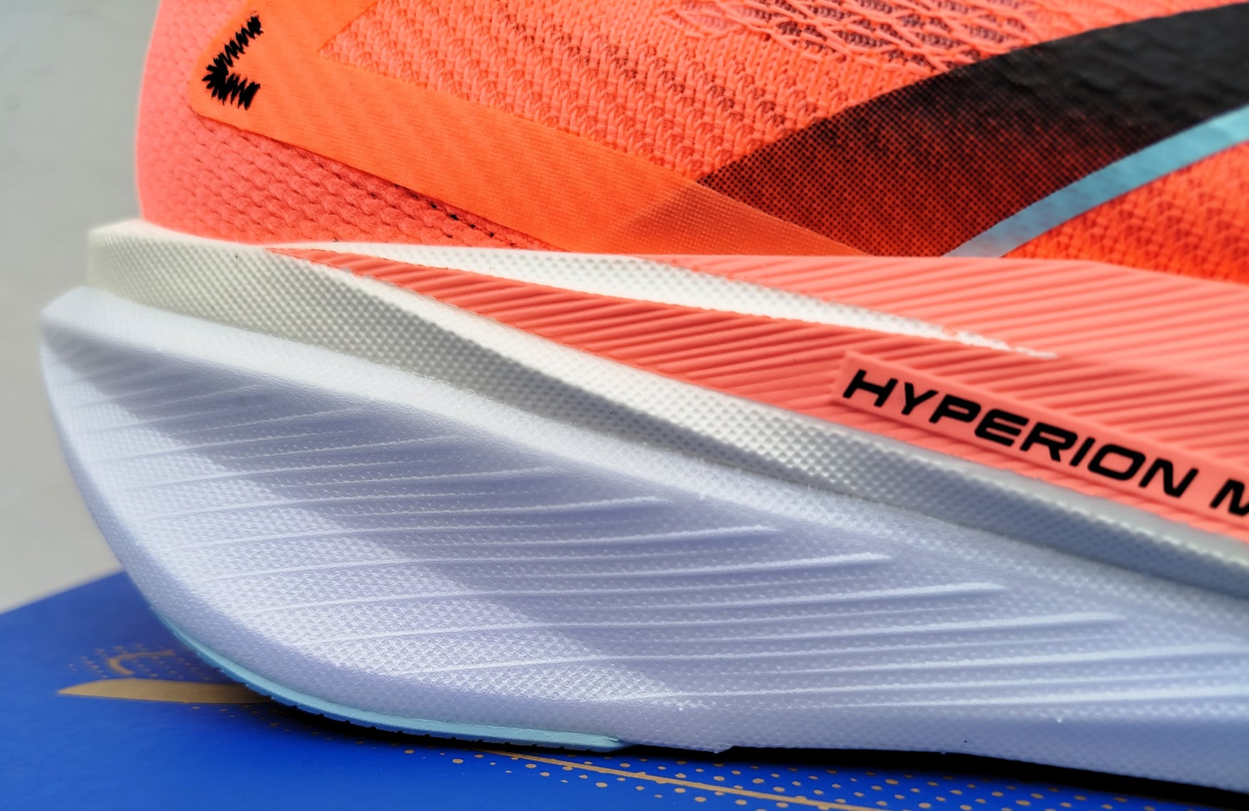 Brooks Hyperion Max 3 m30