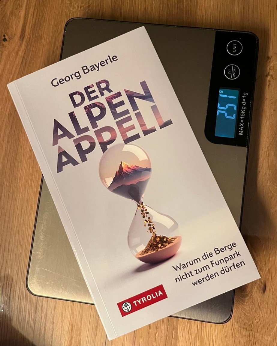 Buch gewogen