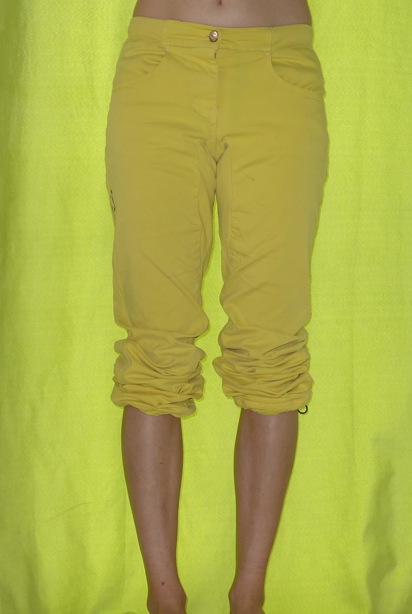 Die Hose, kurz getragen