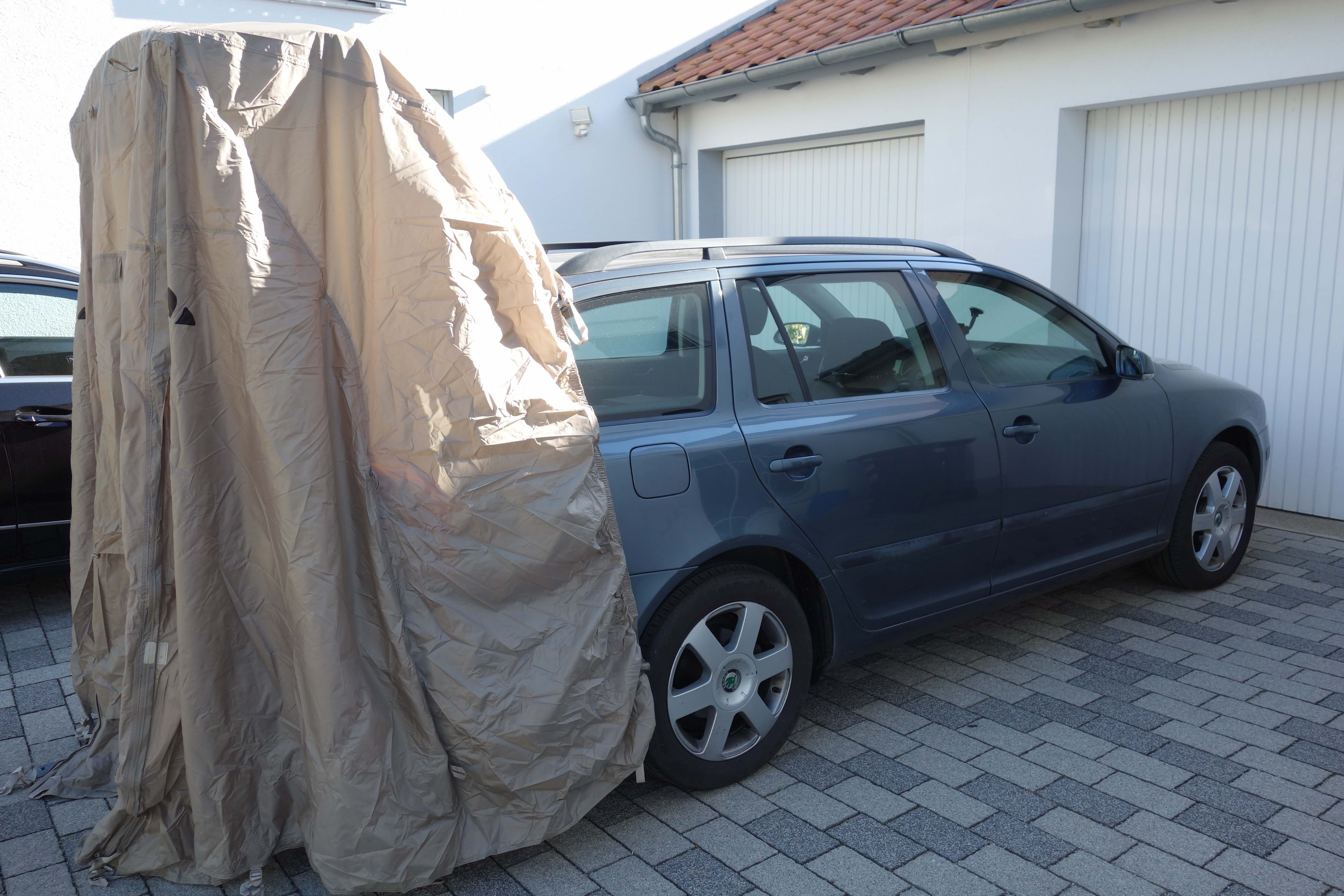 Das Zelt vor dem Abspannen