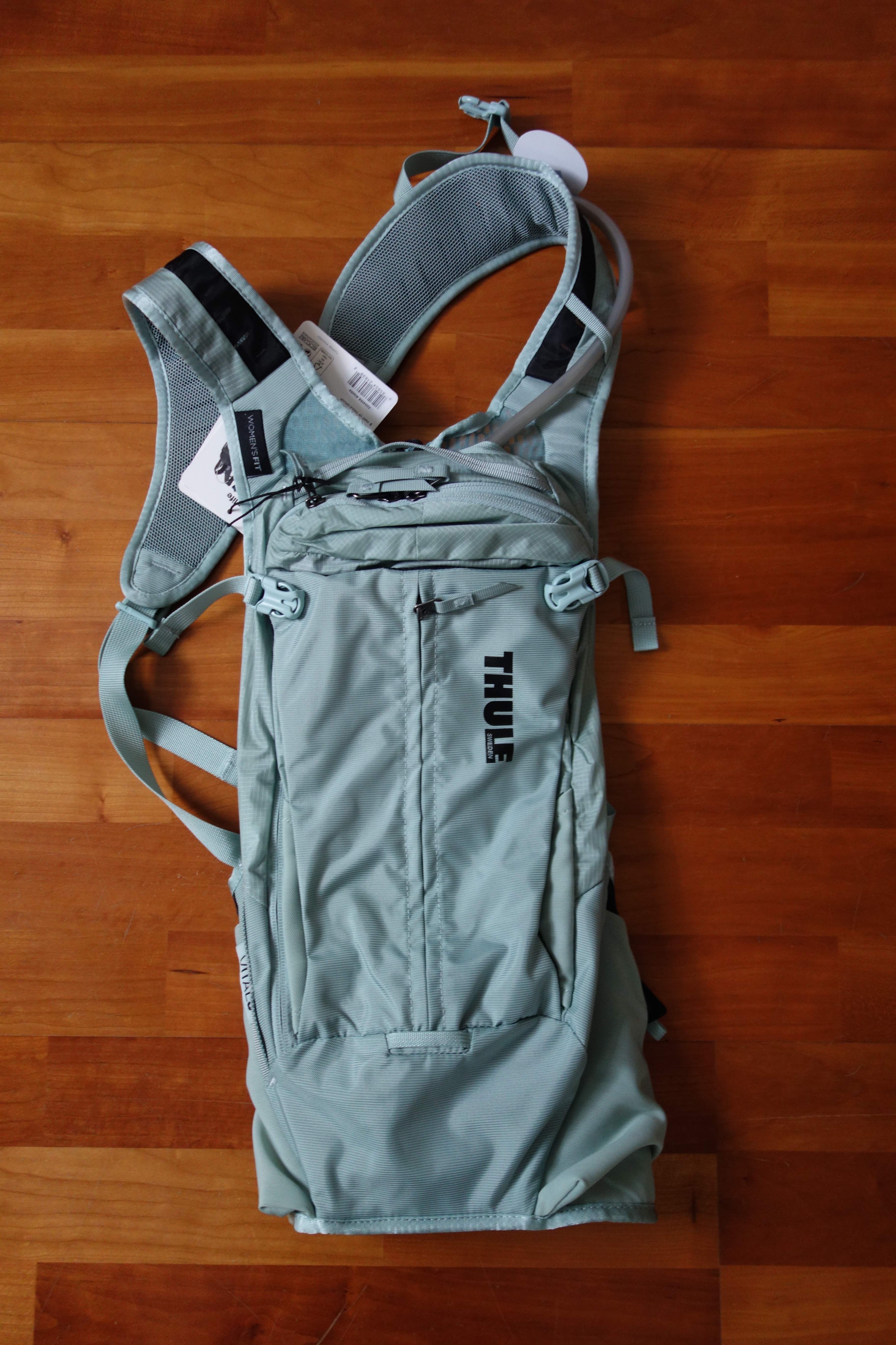 Der frisch ausgepackte Rucksack von oben