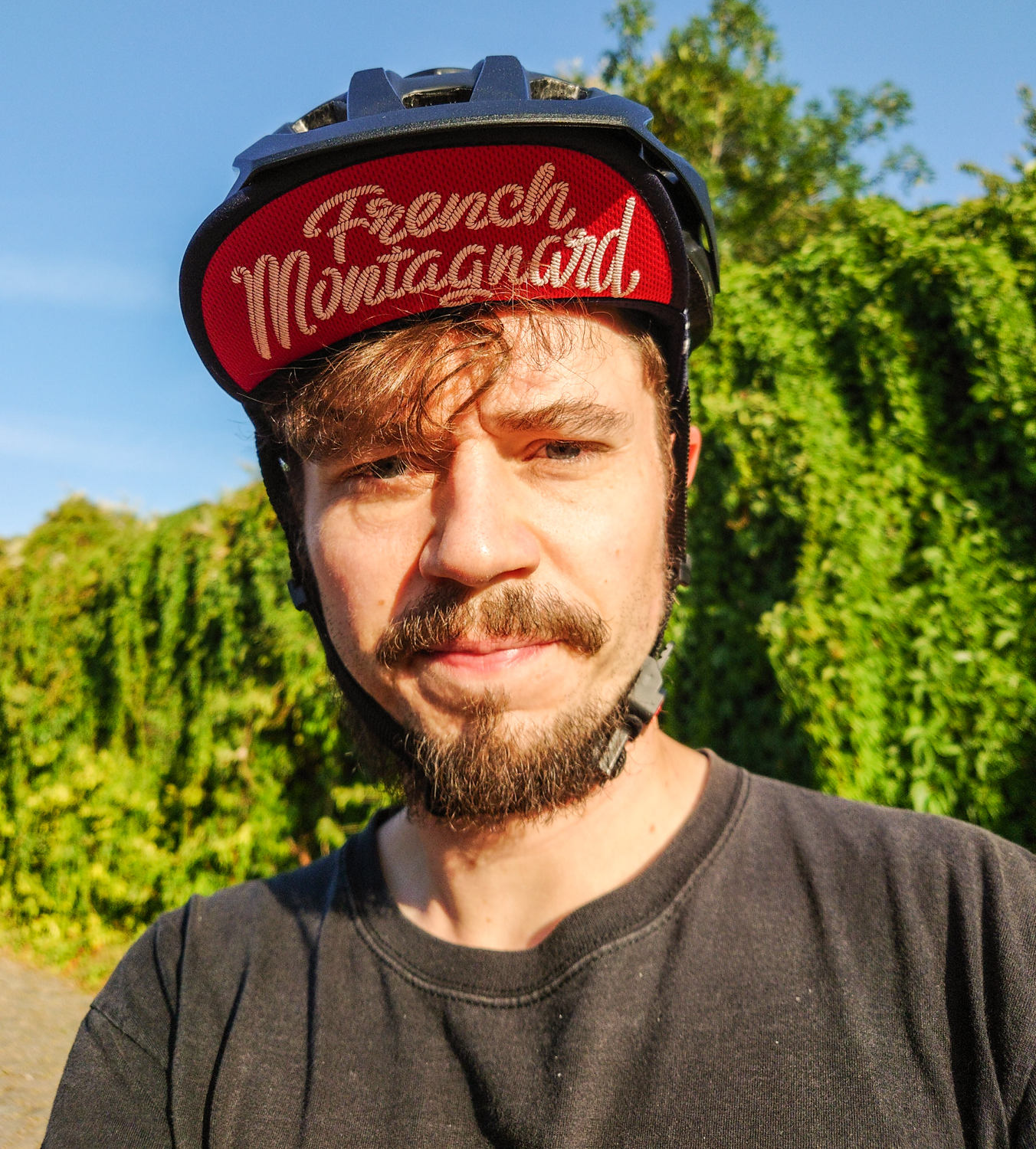 Unter dem Helm