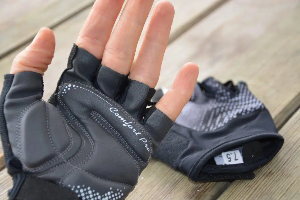 Handschuhe innen