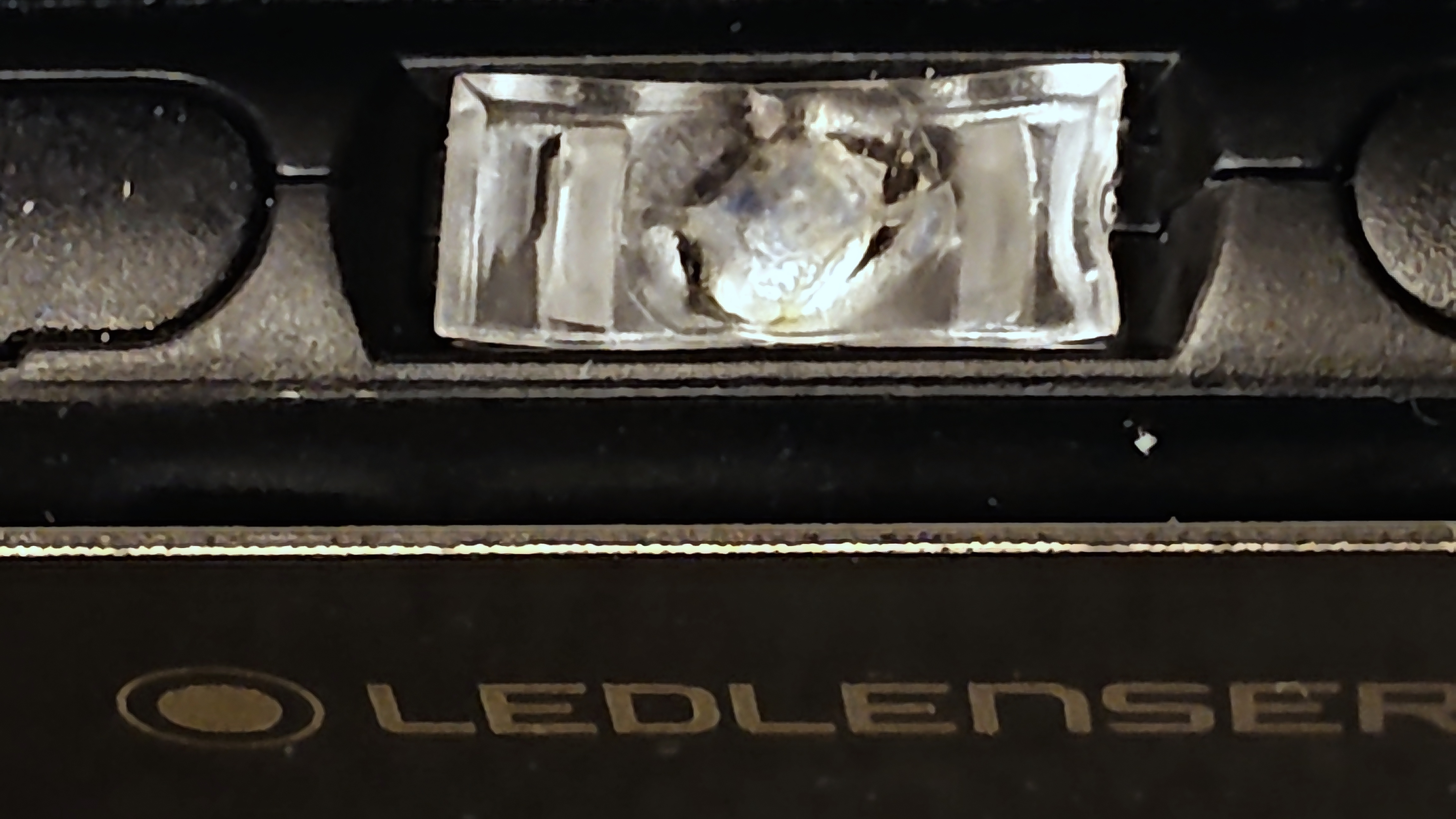 Geschmolzenes Schutzglas der LED